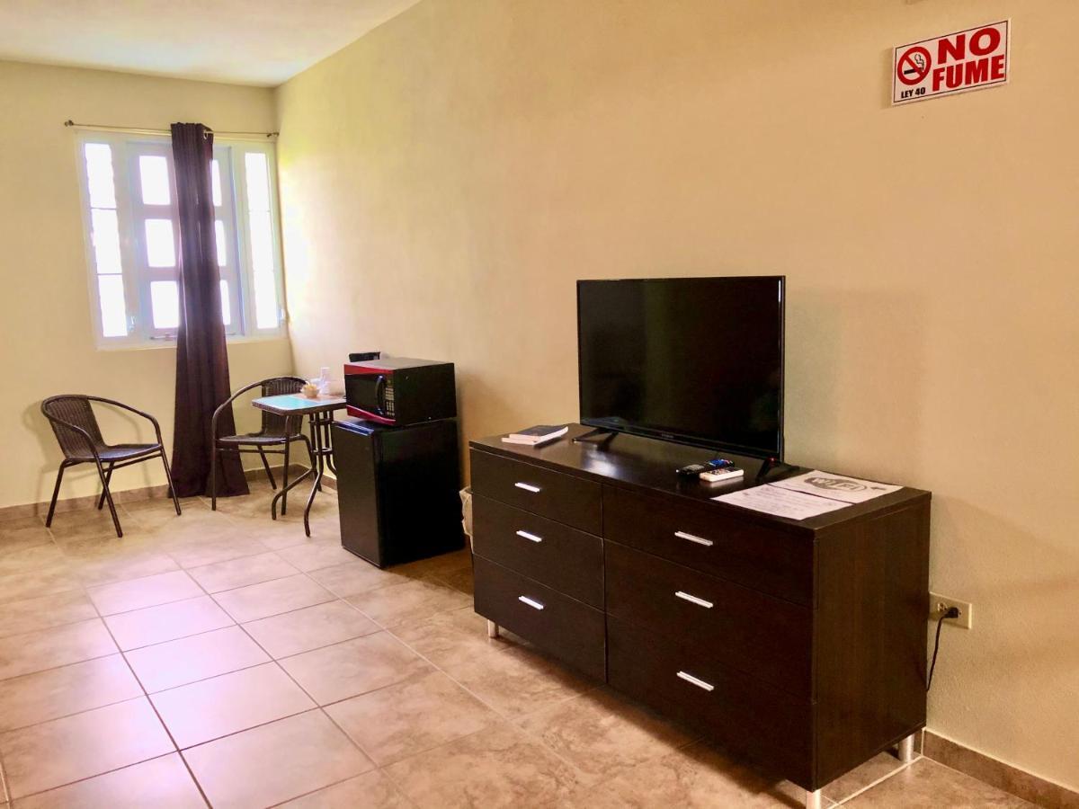 Tio Pepe'S Guest House Aibonito Екстер'єр фото