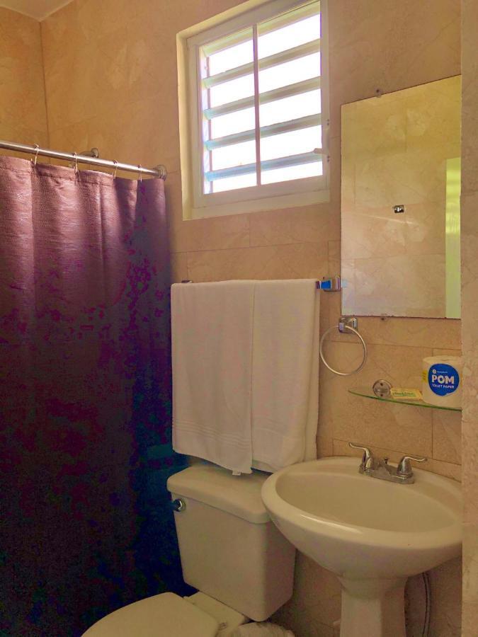 Tio Pepe'S Guest House Aibonito Екстер'єр фото